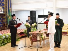 Dilantik Sebagai Wabup, Ahmad Usmarwi Kaffah Diberi Mandat Sebagai Plt Bupati Muara Enim Sisa Masa Jabatan Periode 2018-2023