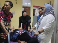 Dapat Kabar Ada Peserta Turnamen Voli Tertimpa Tenda, Anggota DPRD Leoni Langsung Besuk Kedua Korban