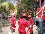 Tim Damkar Pertamina EP Zona 4 Sigap Bantu Padamkan Kebakaran Rumah Warga di Muara Enim dan Prabumulih