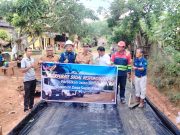 Instruksi Bupati HM Toha Tohet, Jalan Antar Dusun di Supat Timur Dicor Gotong Royong