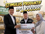 Bupati Edison Bersama Baznas Salurkan Bantuan Modal ke 200 Pelaku UMKM